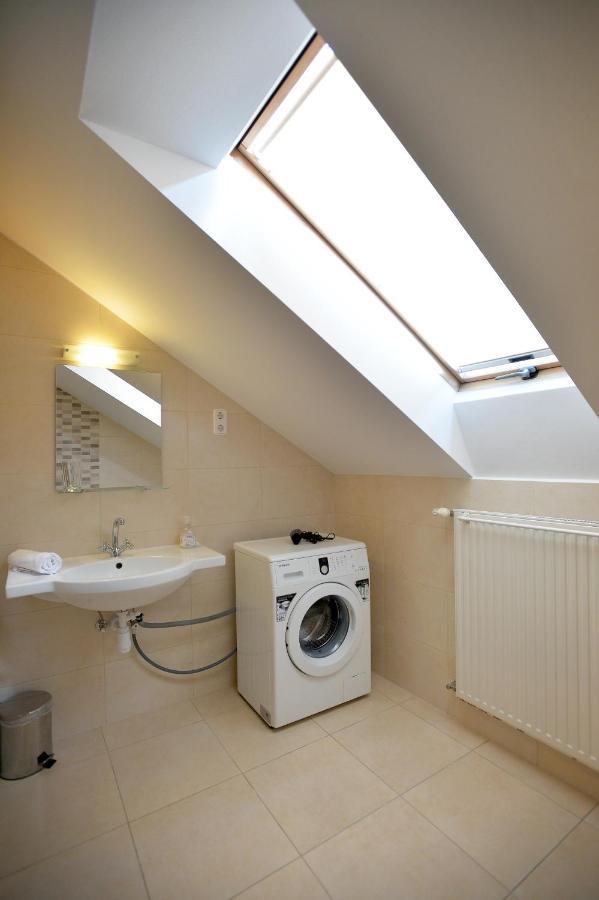 Corner Apartman Eger Kültér fotó
