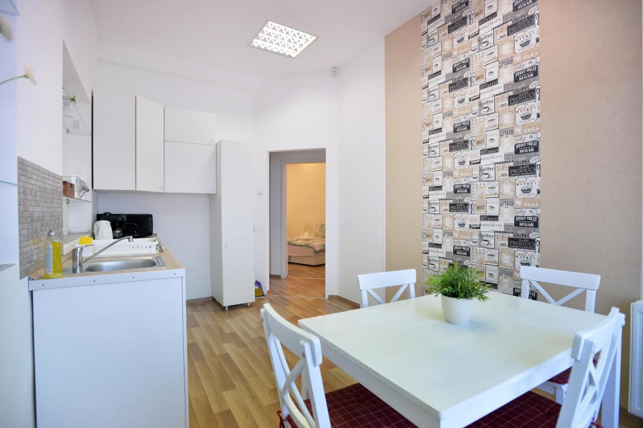 Corner Apartman Eger Kültér fotó