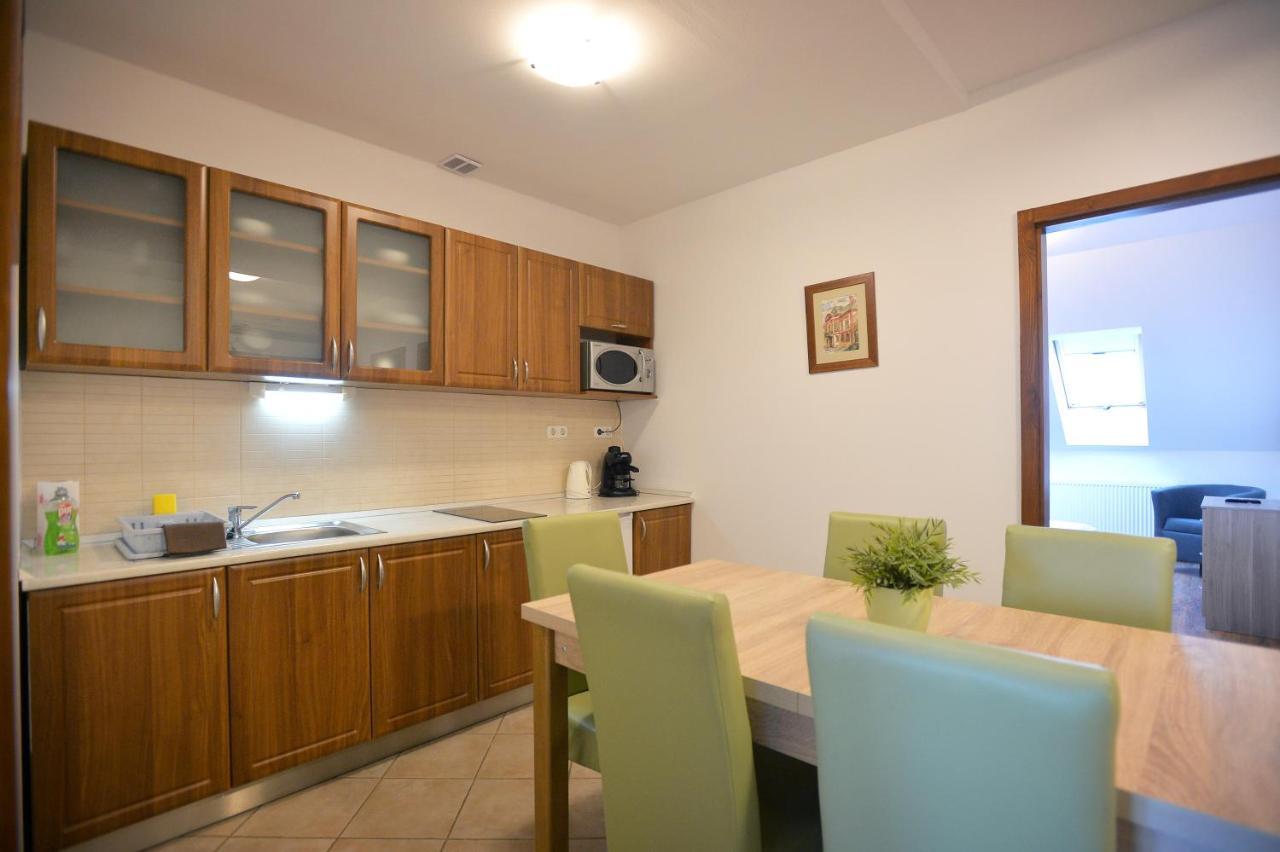 Corner Apartman Eger Kültér fotó