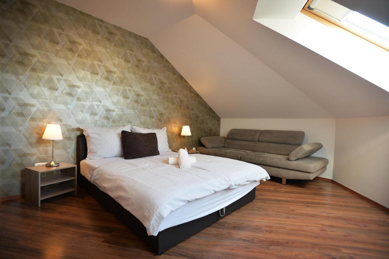 Corner Apartman Eger Kültér fotó