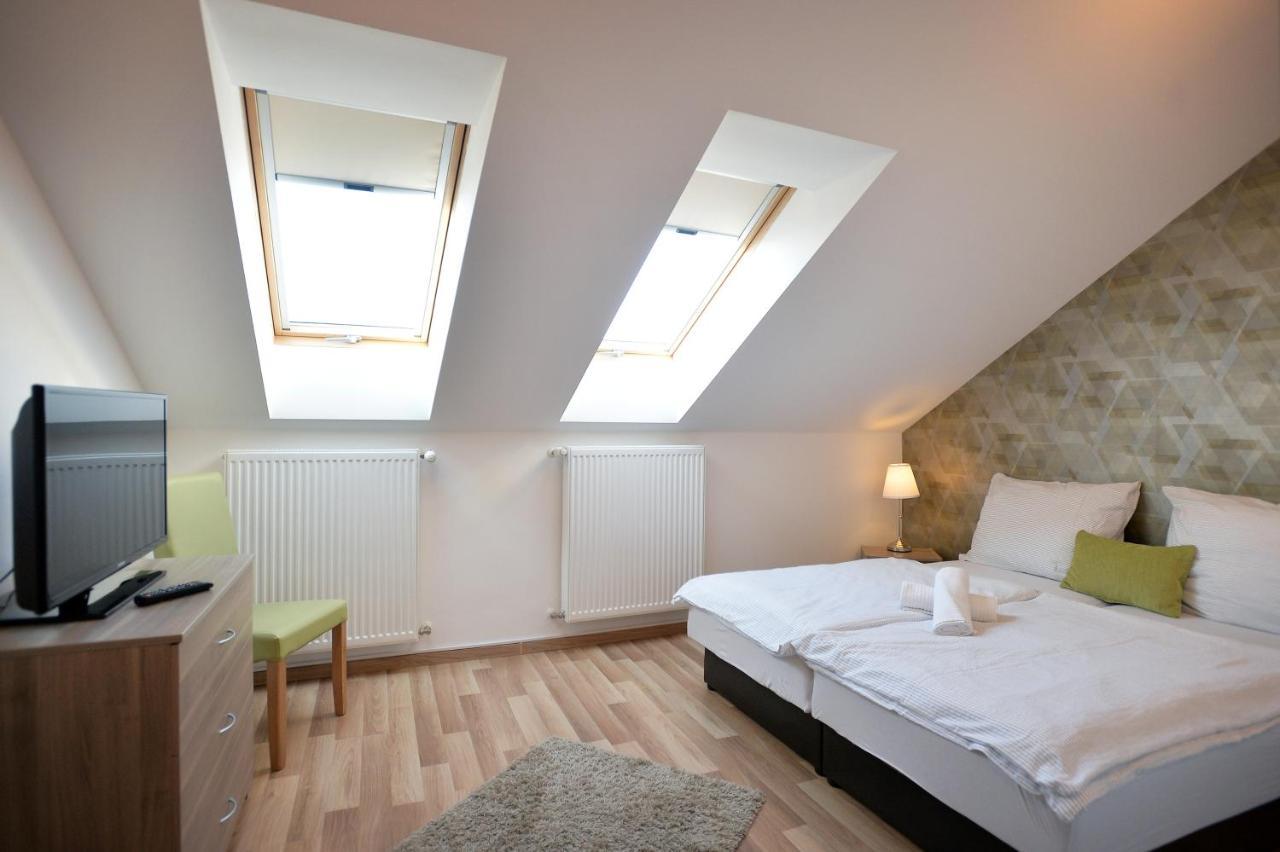 Corner Apartman Eger Kültér fotó