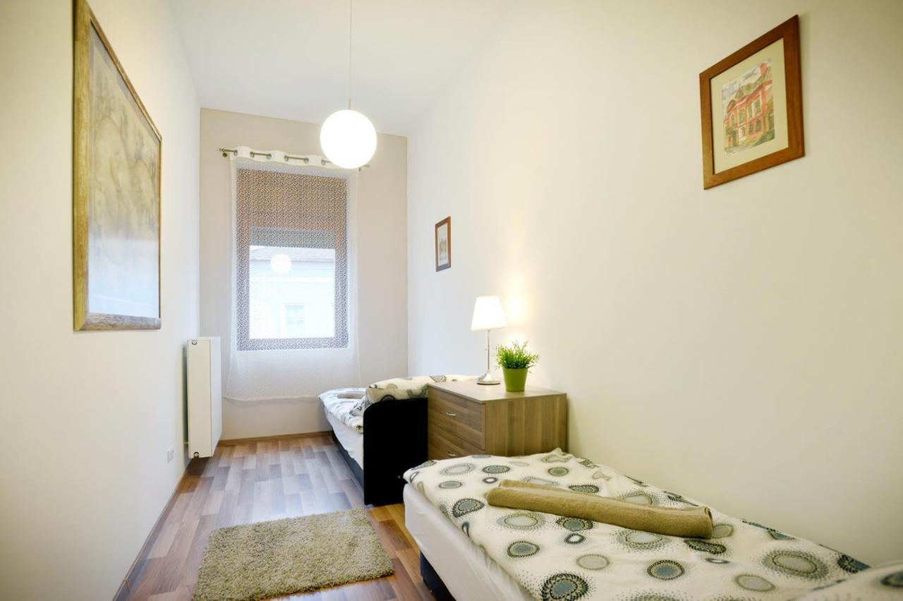 Corner Apartman Eger Kültér fotó